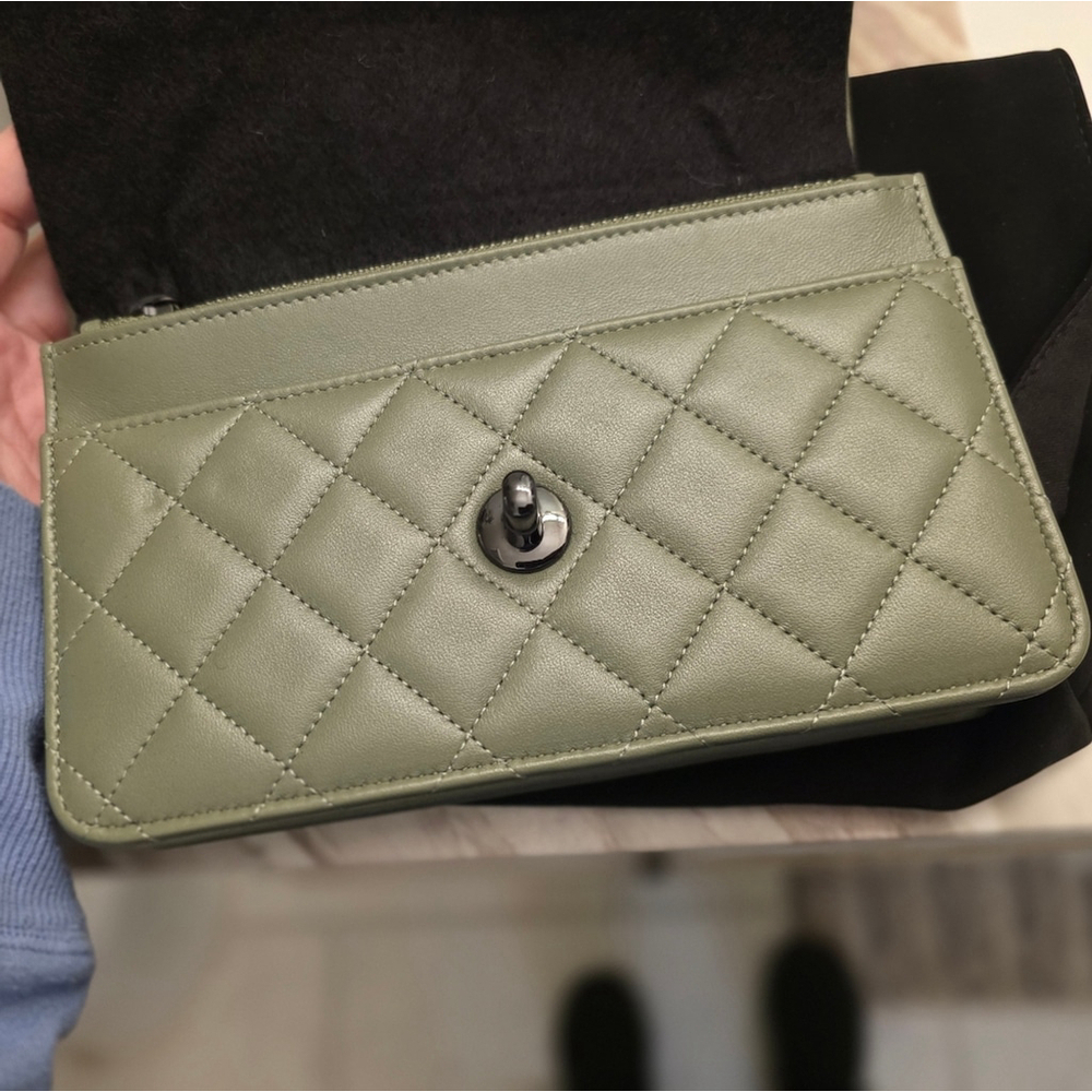 New Chanel Trendy WOC - Picture 13 of 16